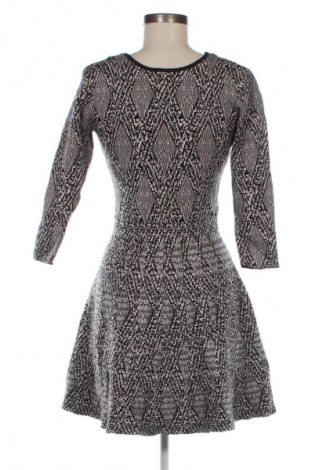 Kleid Zara, Größe M, Farbe Mehrfarbig, Preis 4,99 €