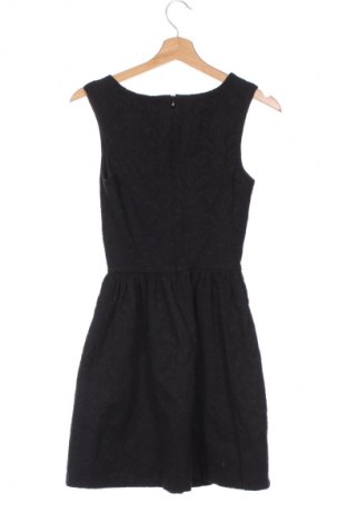 Kleid Zara Trafaluc, Größe S, Farbe Schwarz, Preis 15,99 €