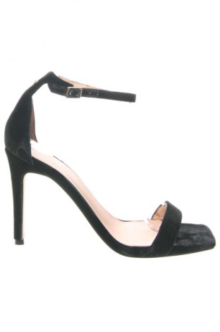 Sandale Guess, Mărime 41, Culoare Negru, Preț 397,58 Lei