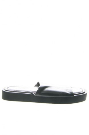 Чехли Primark, Размер 41, Цвят Черен, Цена 26,00 €