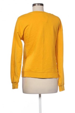 Dámská halenka Bershka, Velikost S, Barva Žlutá, Cena  277,00 Kč