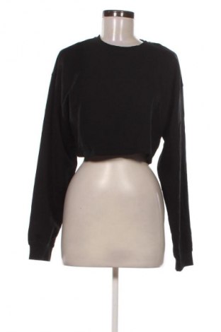 Дамска блуза Bershka, Размер M, Цвят Черен, Цена 4,60 €