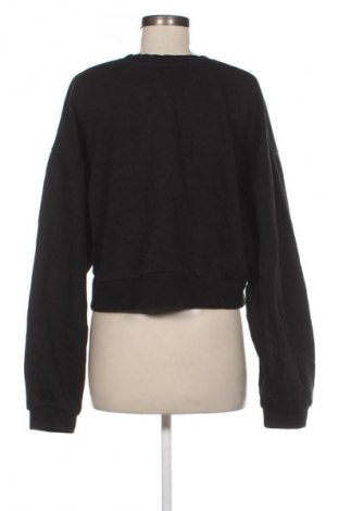 Дамска блуза Bershka, Размер XL, Цвят Черен, Цена 5,62 €