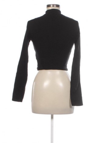 Дамска блуза Bershka, Размер L, Цвят Черен, Цена 4,60 €