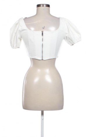 Дамска блуза Bershka, Размер S, Цвят Екрю, Цена 10,00 €