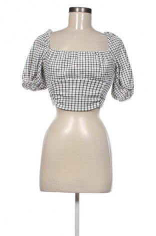 Дамска блуза Bershka, Размер XS, Цвят Многоцветен, Цена 4,60 €