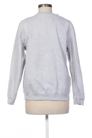 Damen Shirt Bershka, Größe M, Farbe Grau, Preis 7,06 €