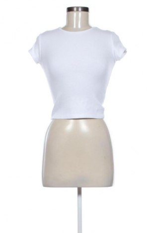 Дамска блуза Bershka, Размер S, Цвят Бял, Цена 8,69 €