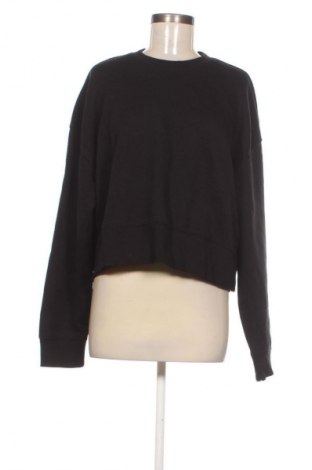 Дамска блуза Bershka, Размер L, Цвят Черен, Цена 23,51 €