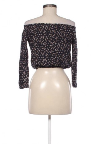 Дамска блуза Brandy Melville, Размер M, Цвят Многоцветен, Цена 10,00 €