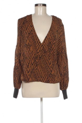 Дамска блуза Eksept, Размер M, Цвят Многоцветен, Цена 2,55 €