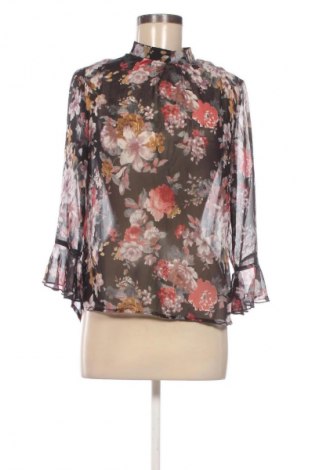 Bluzka damska FIRST, Rozmiar S, Kolor Kolorowy, Cena 61,67 zł