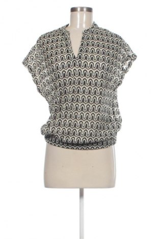 Damen Shirt Geisha, Größe S, Farbe Mehrfarbig, Preis € 7,99