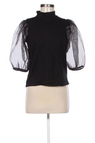 Дамска блуза Gestuz, Размер L, Цвят Черен, Цена 41,99 €