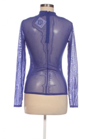 Дамска блуза Guess By Marciano, Размер M, Цвят Син, Цена 42,01 €