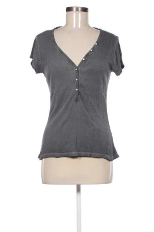 Bluzka damska Guess, Rozmiar M, Kolor Szary, Cena 131,58 zł