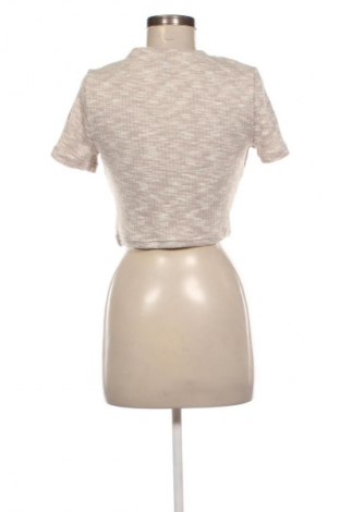 Дамска блуза H&M Divided, Размер M, Цвят Бежов, Цена 4,09 €