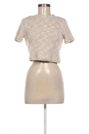 Дамска блуза H&M Divided, Размер M, Цвят Бежов, Цена 4,09 €