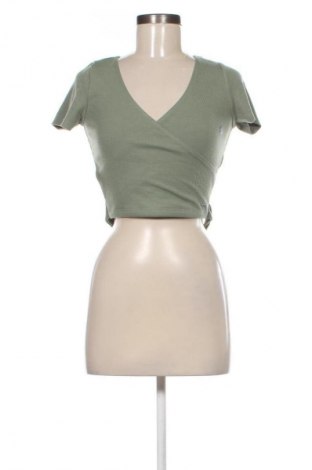 Дамска блуза Hollister, Размер S, Цвят Зелен, Цена 7,15 €