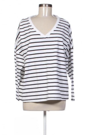 Дамска блуза Mohito, Размер L, Цвят Многоцветен, Цена 16,00 €