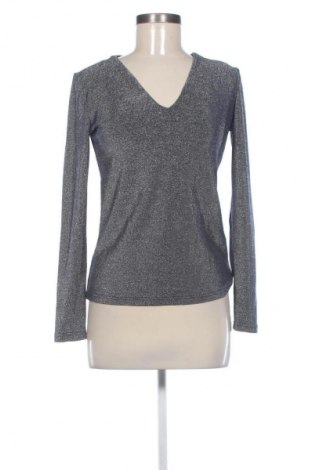 Дамска блуза Mohito, Размер M, Цвят Сребрист, Цена 9,71 €