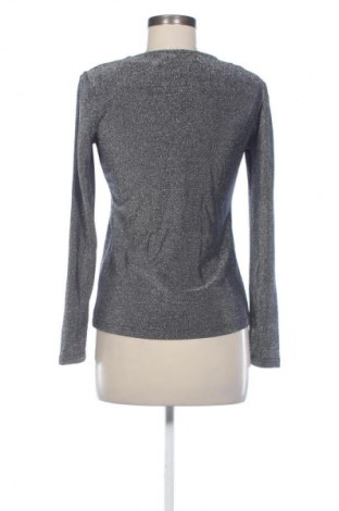 Дамска блуза Mohito, Размер M, Цвят Сребрист, Цена 9,71 €