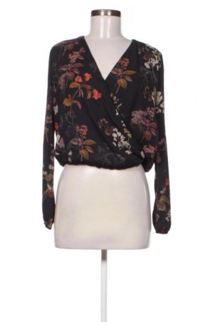 Bluzka damska Motivi, Rozmiar XS, Kolor Kolorowy, Cena 112,04 zł