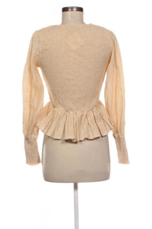 Női blúz Neo Noir, Méret S, Szín Bézs, Ár 2 389 Ft