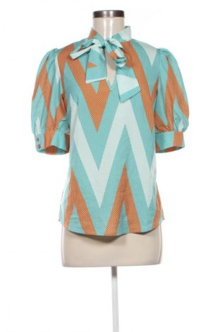 Дамска блуза Nife, Размер S, Цвят Многоцветен, Цена 10,73 €