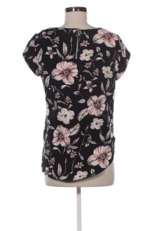 Дамска блуза ONLY, Размер S, Цвят Многоцветен, Цена 3,57 €