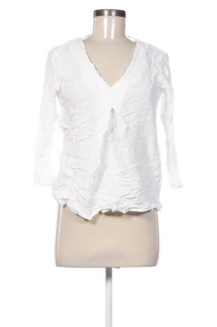 Bluză de femei ONLY, Mărime M, Culoare Alb, Preț 27,99 Lei