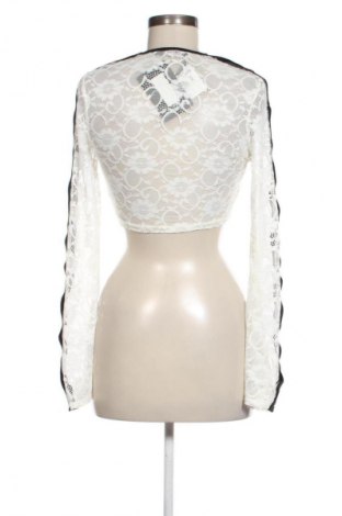 Дамска блуза Pretty Little Thing, Размер M, Цвят Екрю, Цена 15,92 €