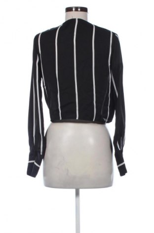 Bluzka damska Pretty Little Thing, Rozmiar S, Kolor Kolorowy, Cena 48,99 zł