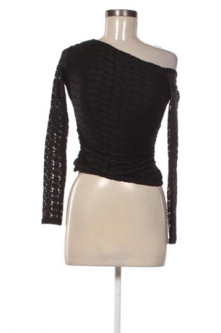 Дамска блуза Pull&Bear, Размер XS, Цвят Черен, Цена 13,29 €