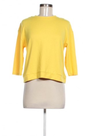 Дамска блуза Reserved, Размер M, Цвят Жълт, Цена 5,11 €