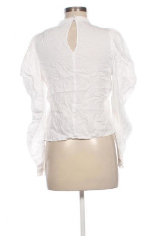 Дамска блуза Reserved, Размер M, Цвят Бял, Цена 6,64 €