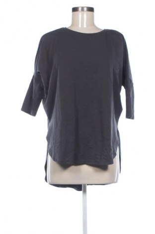 Γυναικεία μπλούζα Reserved, Μέγεθος S, Χρώμα Γκρί, Τιμή 10,00 €