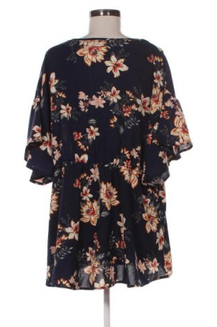 Дамска блуза SHEIN, Размер 3XL, Цвят Многоцветен, Цена 7,15 €