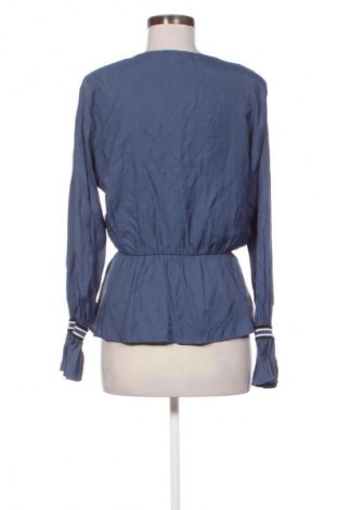 Bluzka damska Sisters Point, Rozmiar S, Kolor Niebieski, Cena 91,09 zł