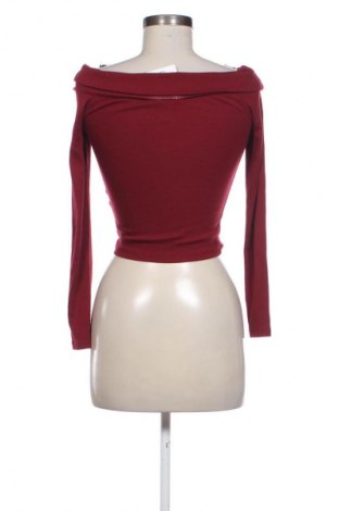 Damen Shirt Stradivarius, Größe XS, Farbe Rot, Preis 10,00 €