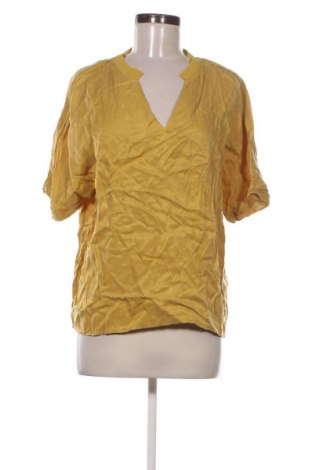 Дамска блуза Un Deux Trois, Размер M, Цвят Жълт, Цена 9,20 €