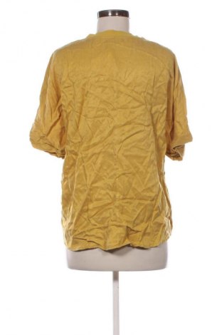 Дамска блуза Un Deux Trois, Размер M, Цвят Жълт, Цена 9,20 €