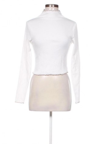 Дамска блуза Unbranded, Размер M, Цвят Бял, Цена 10,00 €