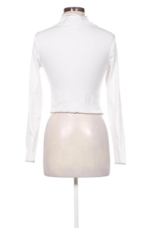 Дамска блуза Unbranded, Размер M, Цвят Бял, Цена 10,00 €