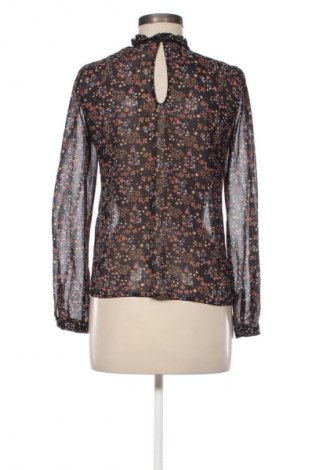 Дамска блуза Unbranded, Размер M, Цвят Многоцветен, Цена 9,20 €