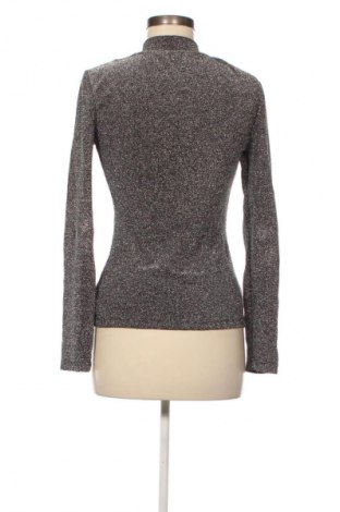 Дамска блуза Unbranded, Размер M, Цвят Многоцветен, Цена 3,57 €