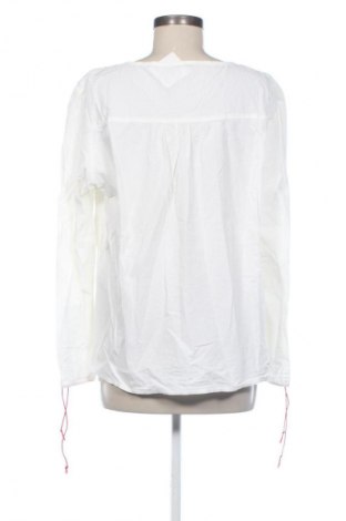 Дамска блуза Unbranded, Размер M, Цвят Многоцветен, Цена 9,78 €