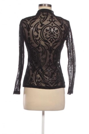 Дамска блуза Unbranded, Размер M, Цвят Черен, Цена 10,00 €