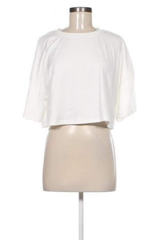 Дамска блуза Unbranded, Размер M, Цвят Бял, Цена 7,15 €