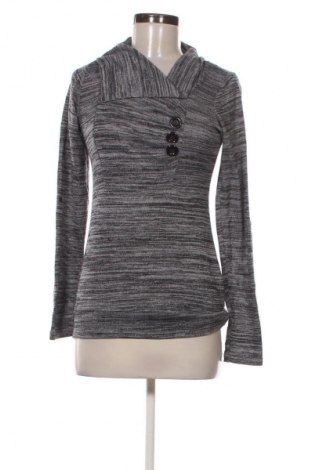 Női blúz Unbranded, Méret S, Szín Sokszínű, Ár 1 799 Ft